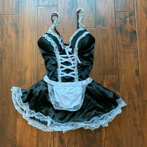 maid halloween costume